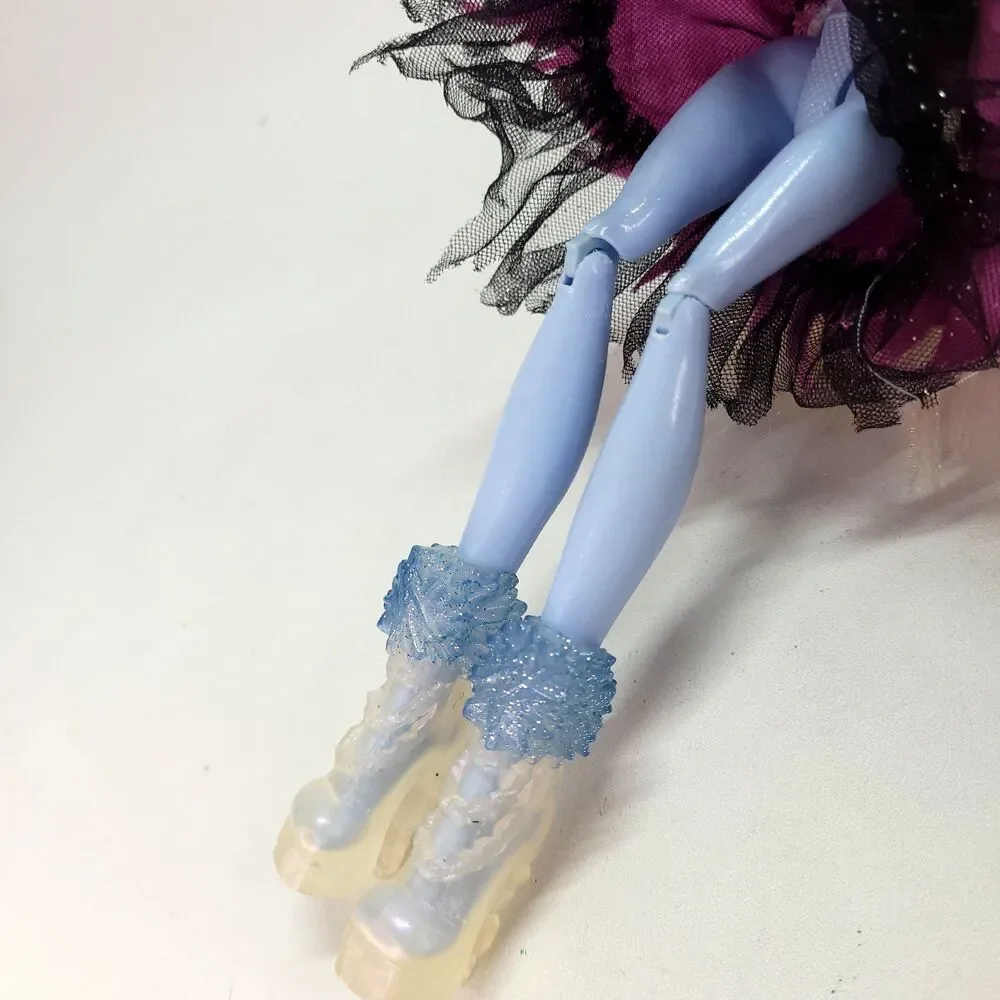 2008 Monster High Ghouls Rule Abbey Bominable Doll Mattel Daughter‎ of Yeti